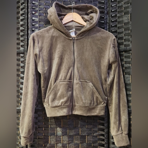 🐞3/33🐞 H&M brown velour cropped hoodie - Picture 3 of 7